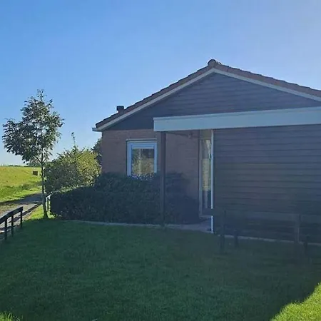 Rekerlanden 274 بيت للعطل