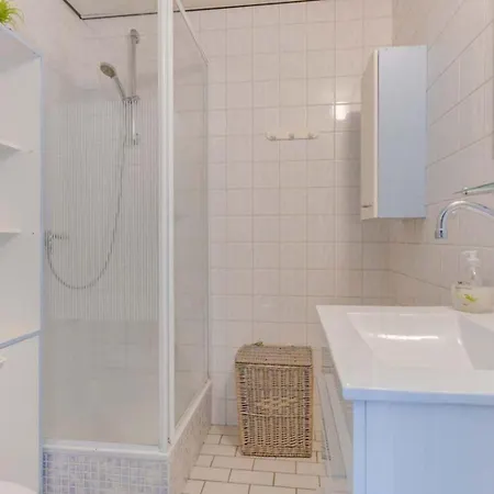 Rekerlanden 274 بيت للعطل